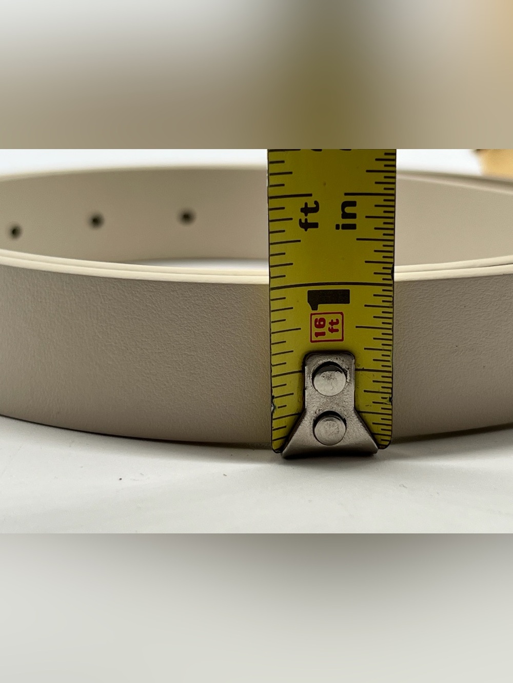 Christian Dior Medaillon Belt Craie Smooth Calfskin Size 37.5inches - Picture 7 of 7